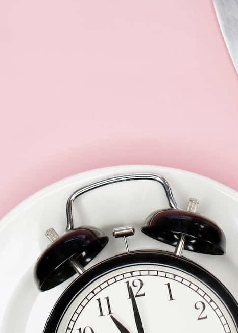 My Intermittent Fasting Journey: A Love-Hate Relationship with Food & Self-Control&nbsp;🍽️⏳